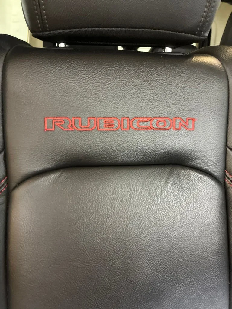 Used 2019 Yellow Jeep Unlimited Rubicon image 30