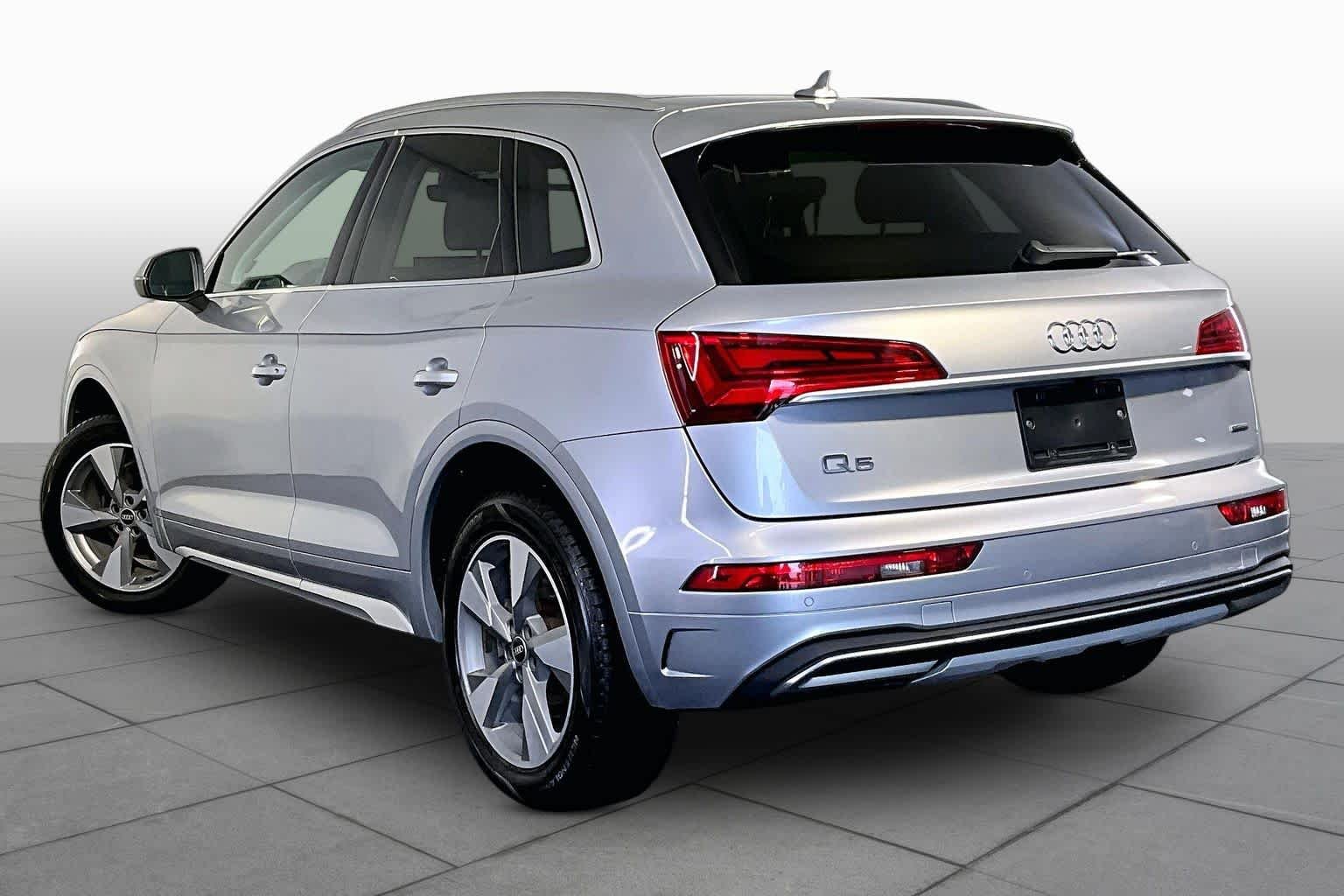 Used 2023 Florett Silver Metallic Audi Premium Plus image 12