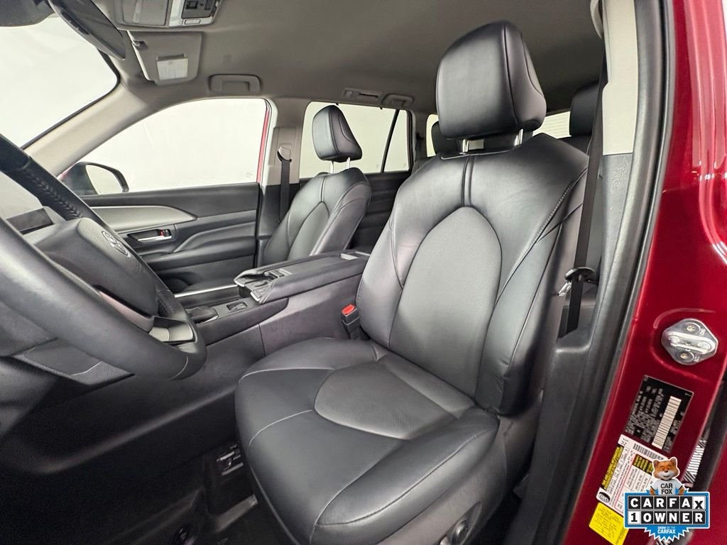 Used 2024 Ruby Flare Pearl Toyota XLE image 17