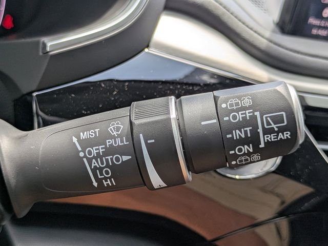 New 2026 Platinum White Pearl Acura Technology Package image 30