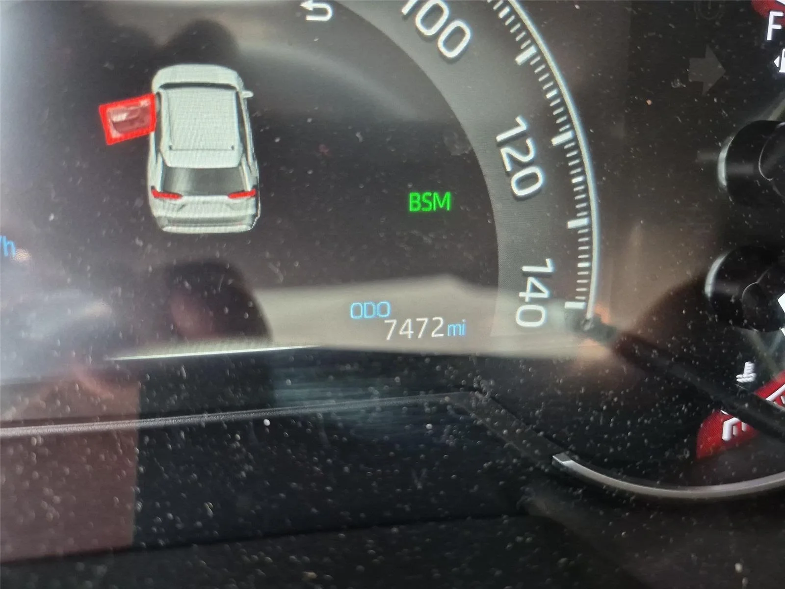 Used 2025 Silver Sky Metallic Toyota XLE Premium image 23