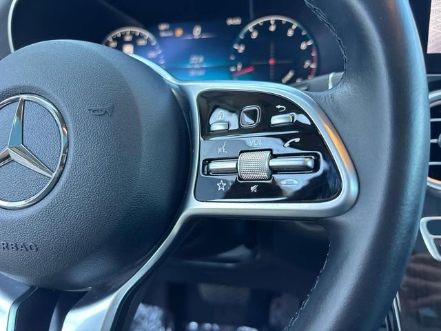 Used 2021 Gray Mercedes-Benz GLC 300 image 21