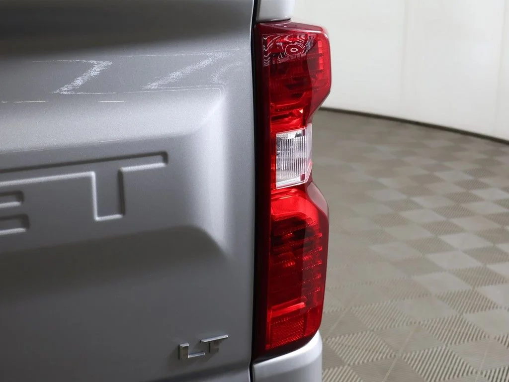 Used 2022 Silver Ice Metallic Chevrolet LT image 15