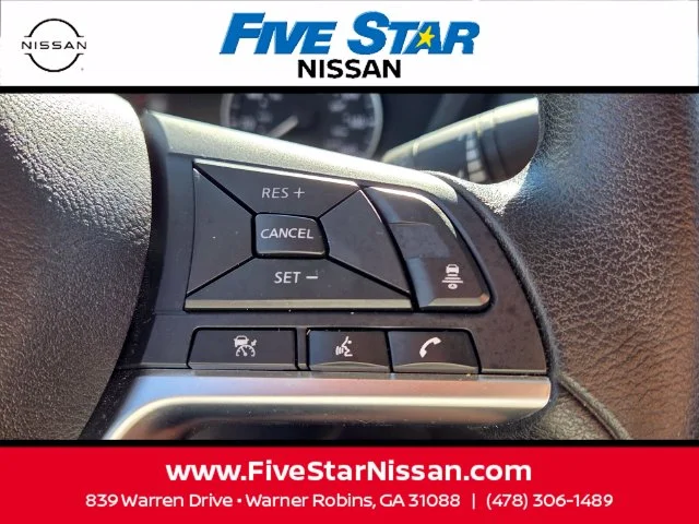 Used 2025  Nissan SV image 25