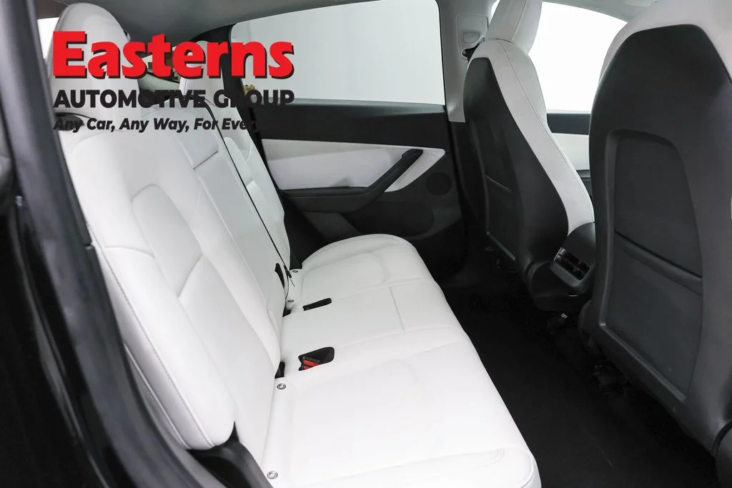 Used 2021 Black Tesla Long Range image 17
