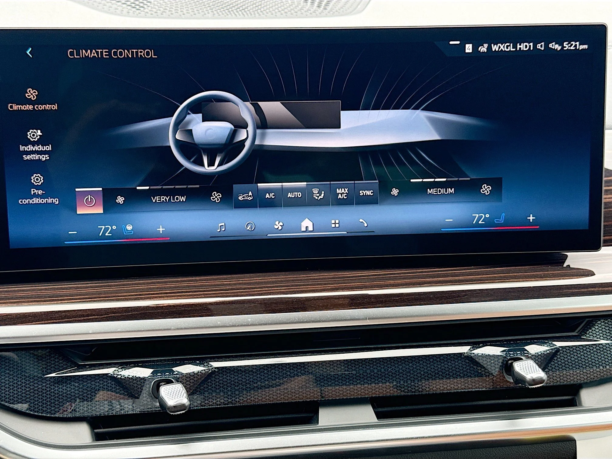 New 2027 Dravit Grey Metallic BMW xDrive40i image 36
