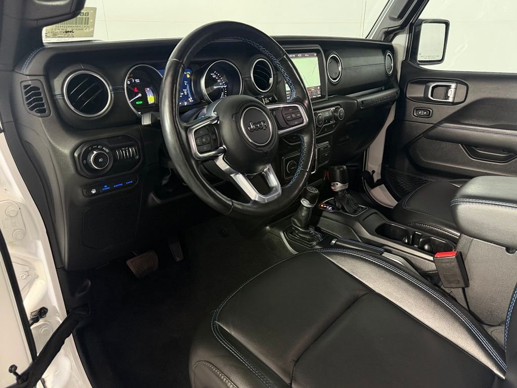 Used 2022 White Jeep Unlimited Rubicon 4xe image 16