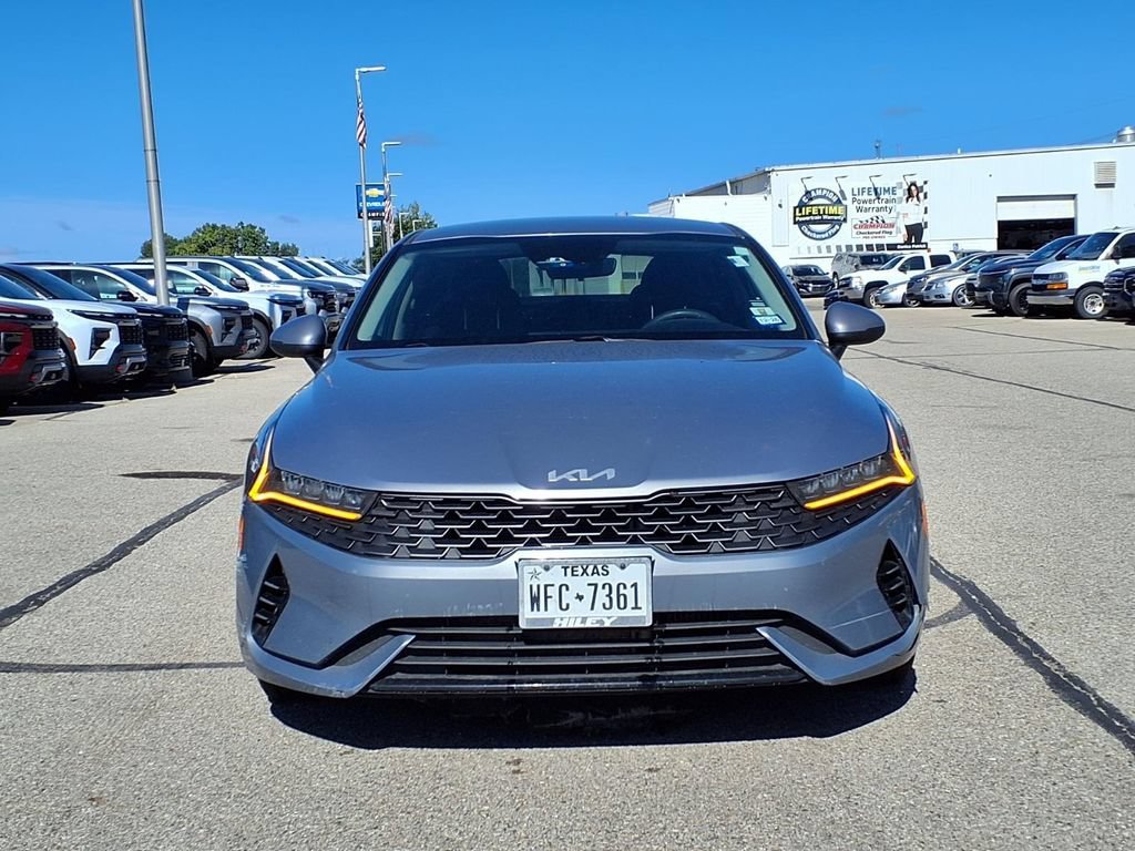 Used 2022 Kia K5 LXS with VIN 5XXG14J27NG106356 for sale in Howell, MI