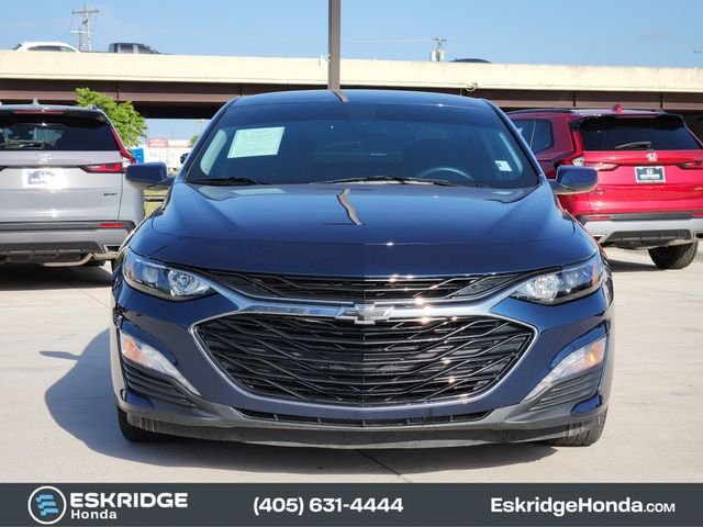 Used 2022 Blue Chevrolet LT image 2