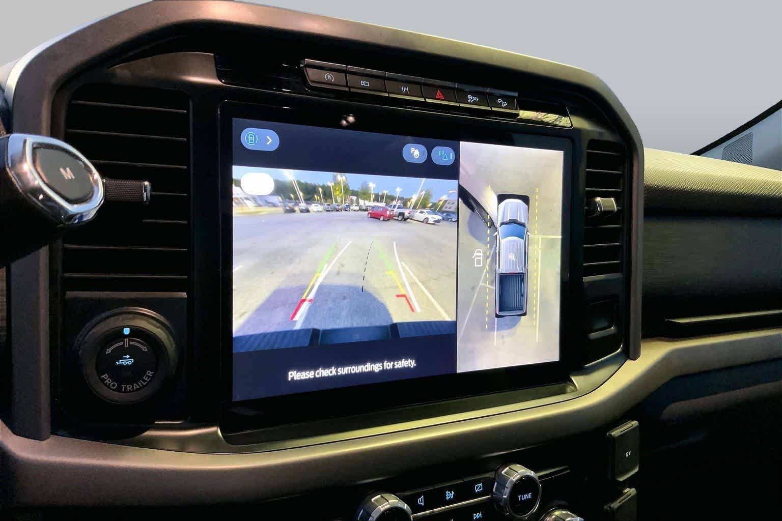 Used 2024 Avalanche Gray Ford XLT image 26