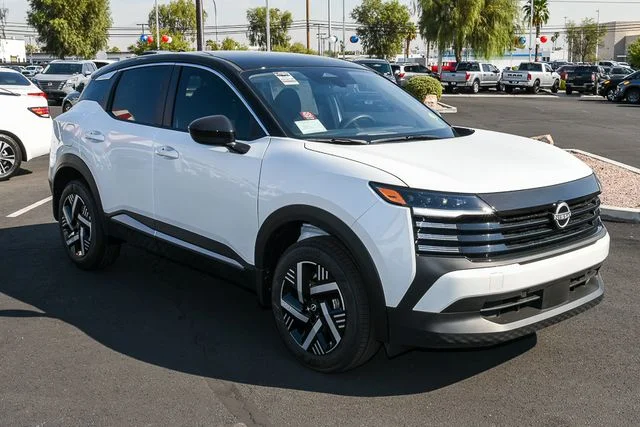 New 2026 Aspen White TriCoat / Super Black Two-tone Nissan SV image 1