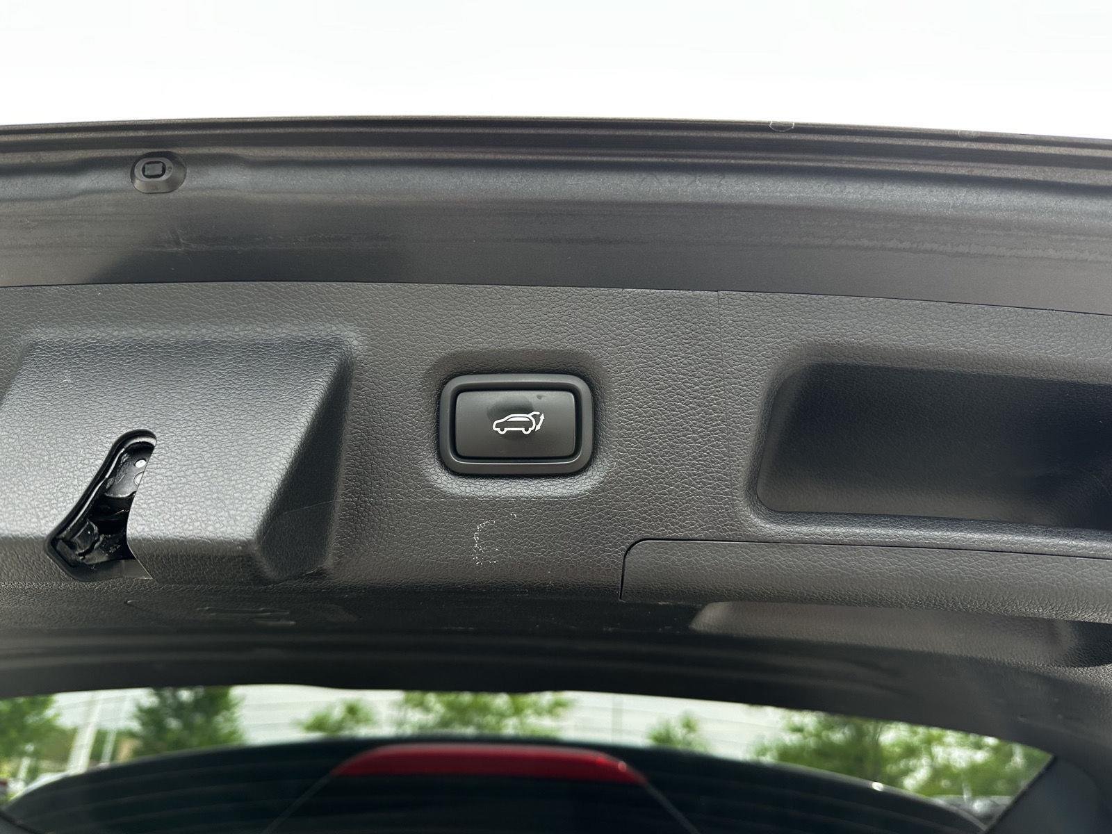 Used 2022 Portofino Gray Hyundai Calligraphy image 25