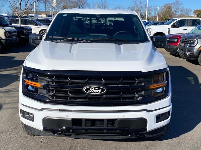 New 2026 White Ford XLT image 2