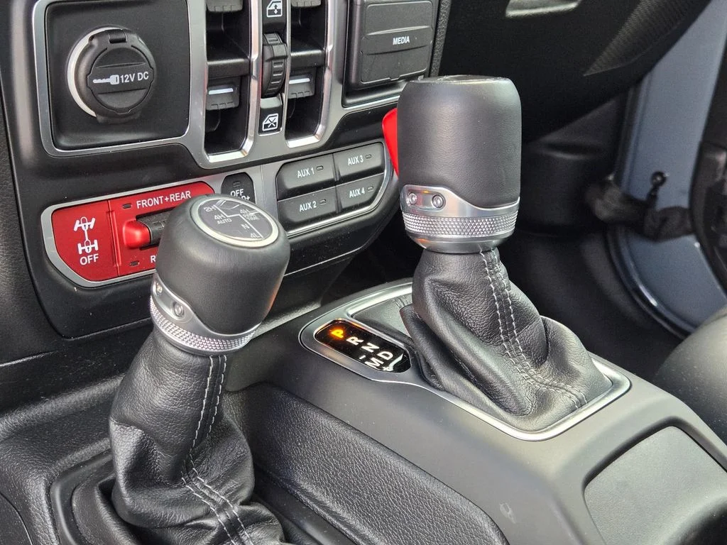 Used 2024 Gray Jeep Rubicon image 30