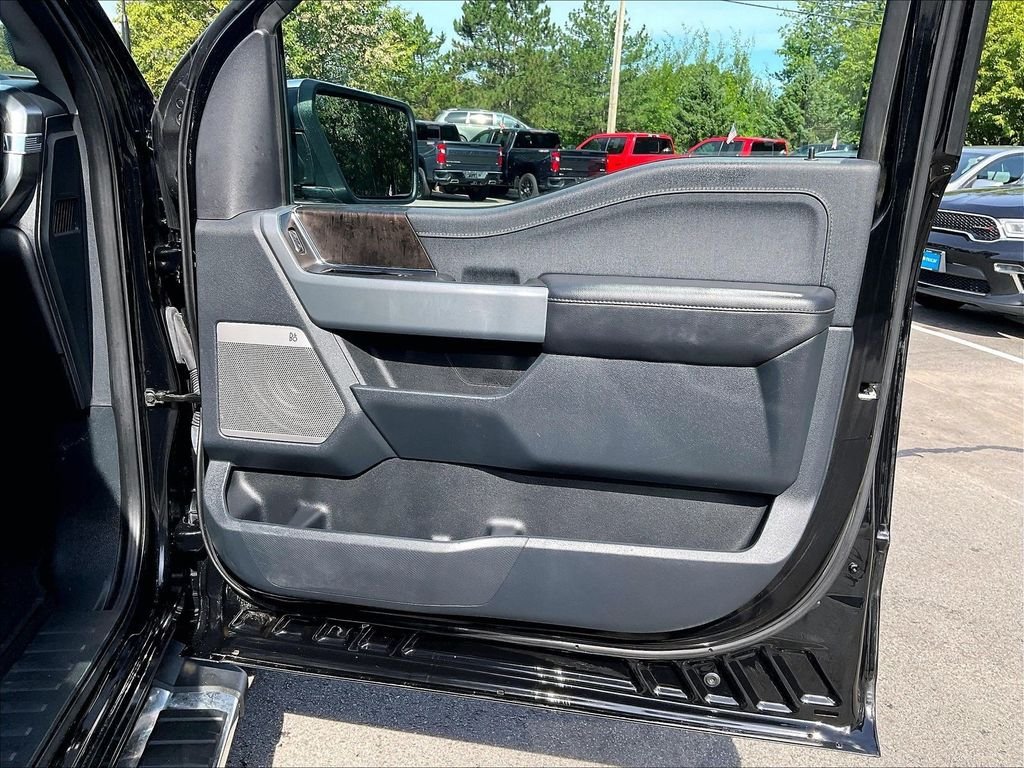 Used 2023 Black Ford Lariat image 26