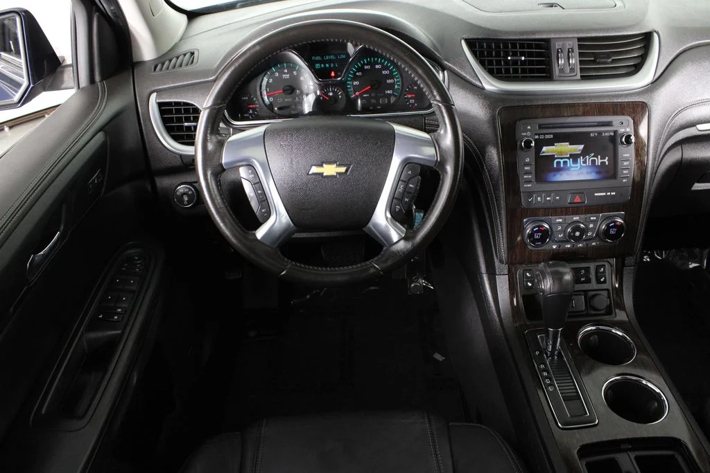 Used 2016 Blue Chevrolet 2LT image 6