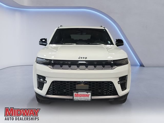 New 2026 Bright White Clear-Coat Exterior Paint Jeep Limited Reserve image 8