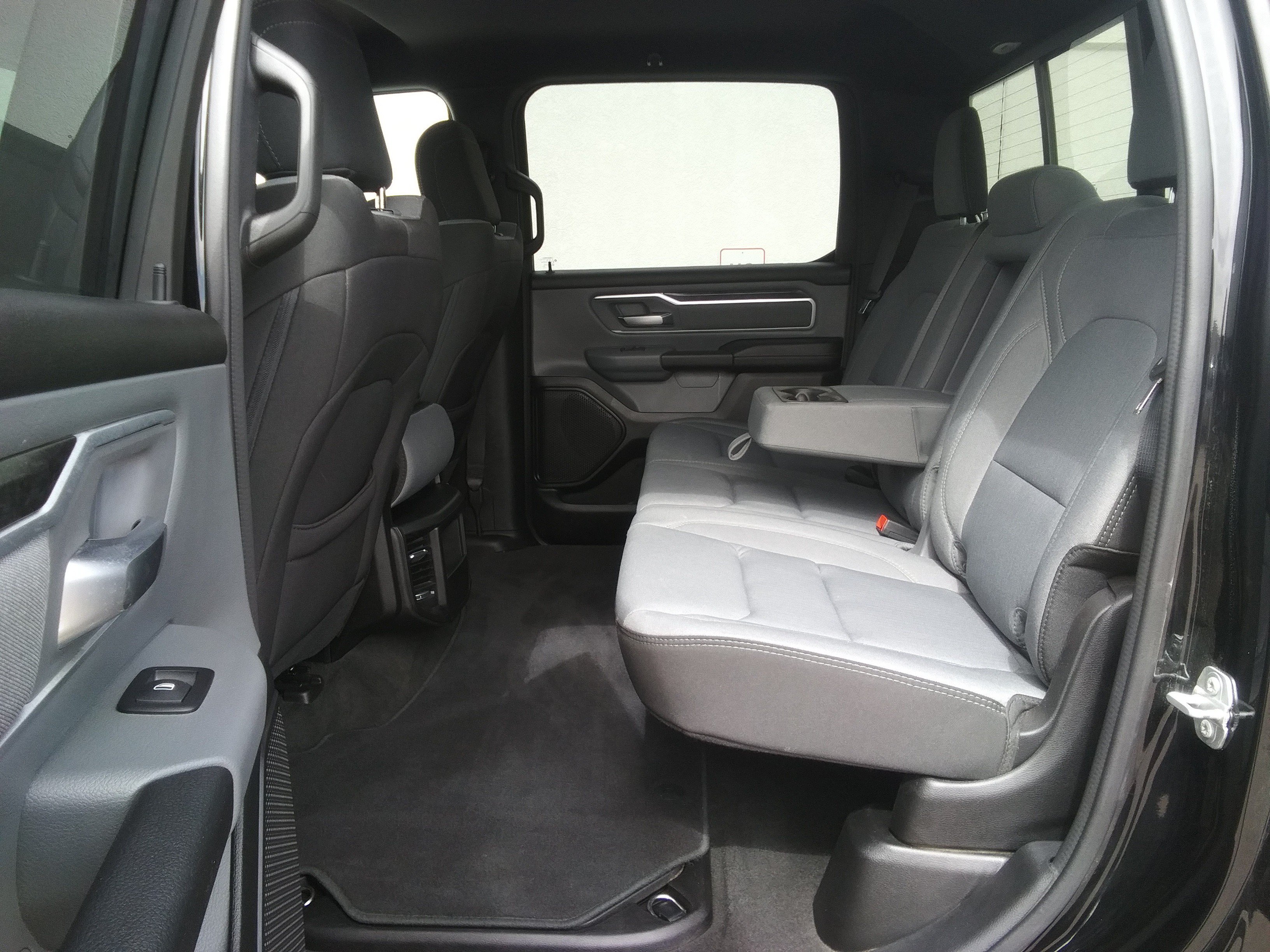 Used 2023 Black Ram Big Horn/Lone Star image 8