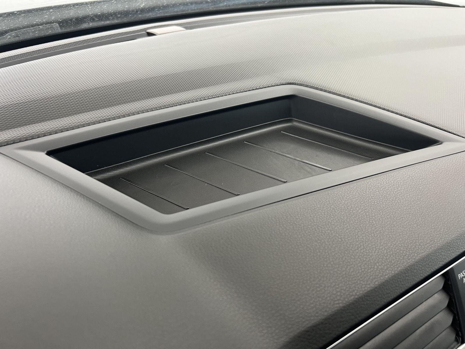 2021 Volkswagen Tiguan SEL - Photo 16
