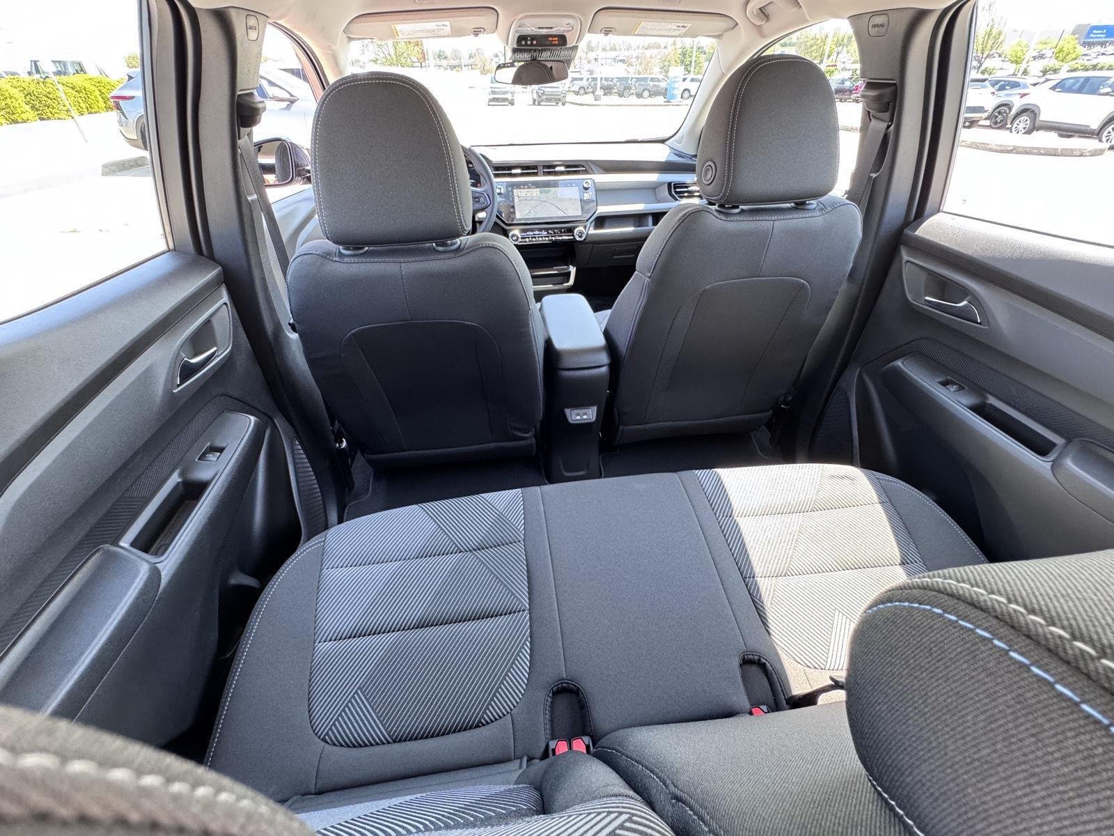 2027 Chevrolet Bolt LT - Photo 37