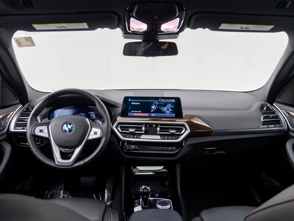 Used 2024 Alpine White BMW xDrive30i image 12
