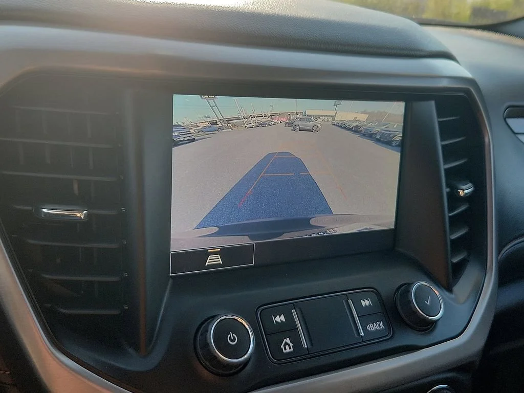 2023 GMC Acadia AT4 - Photo 18
