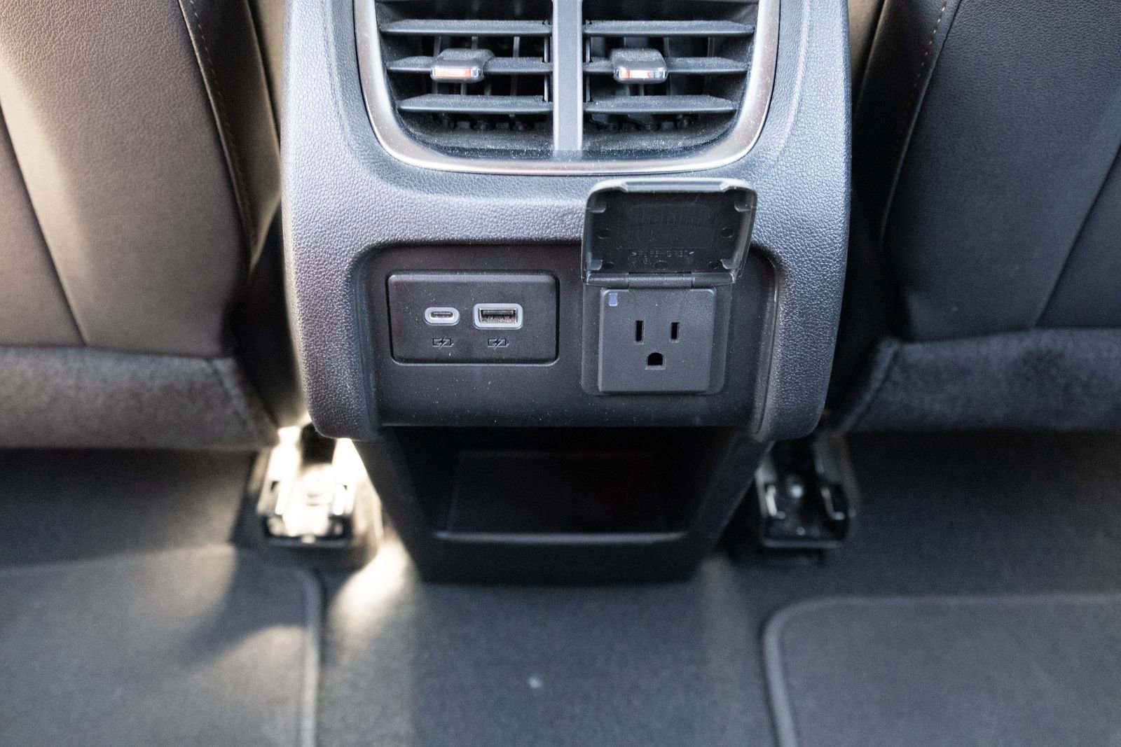 Used 2023 Blue Glow Metallic Chevrolet Premier image 17