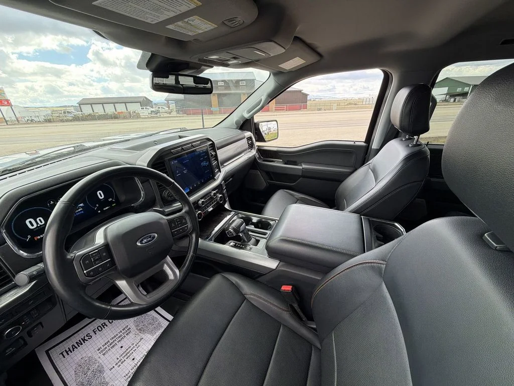 Used 2022 Gray Ford Lariat image 14