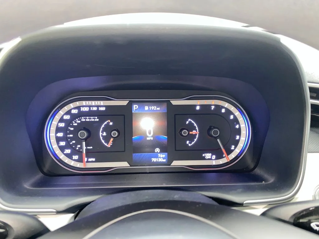 Used 2022 Gray Hyundai SEL image 14