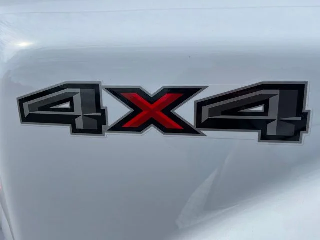 Used 2020 White Ford Lariat image 28