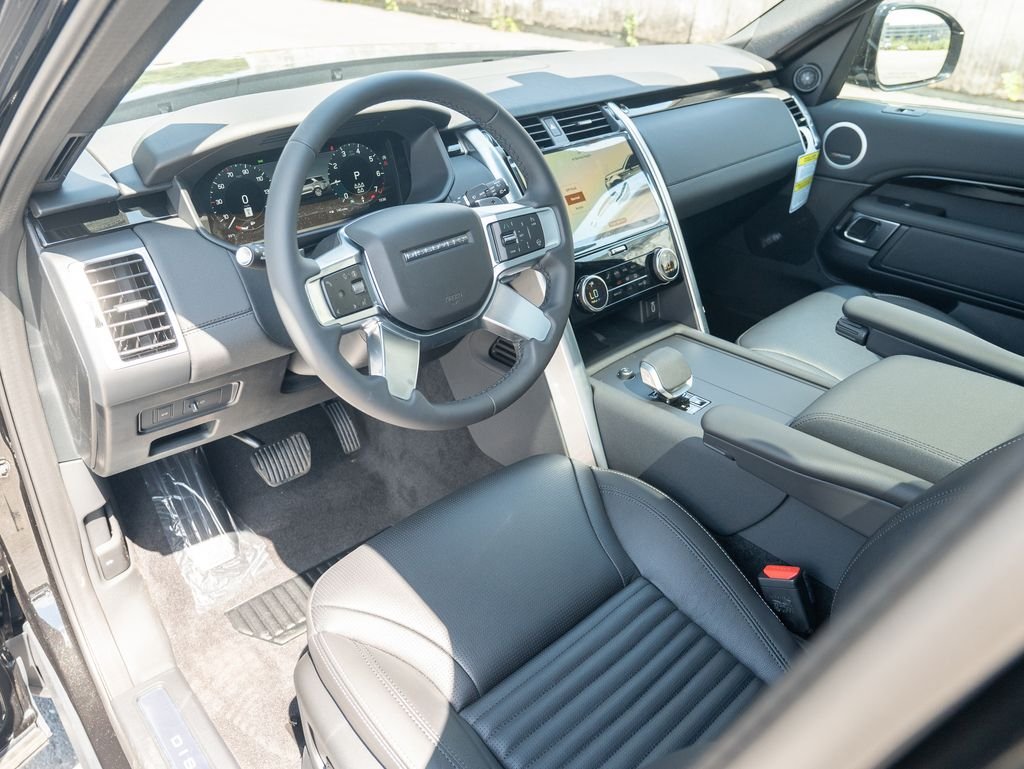 New 2026 Black Land Rover S image 11