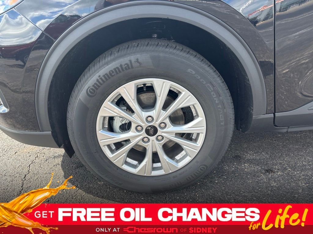 New 2026 Agate Black Metallic Ford Active® image 9
