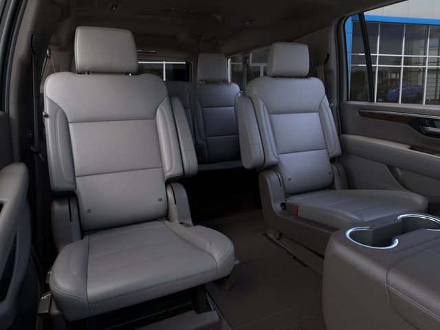 2026 Chevrolet Suburban Z71 - Photo 17