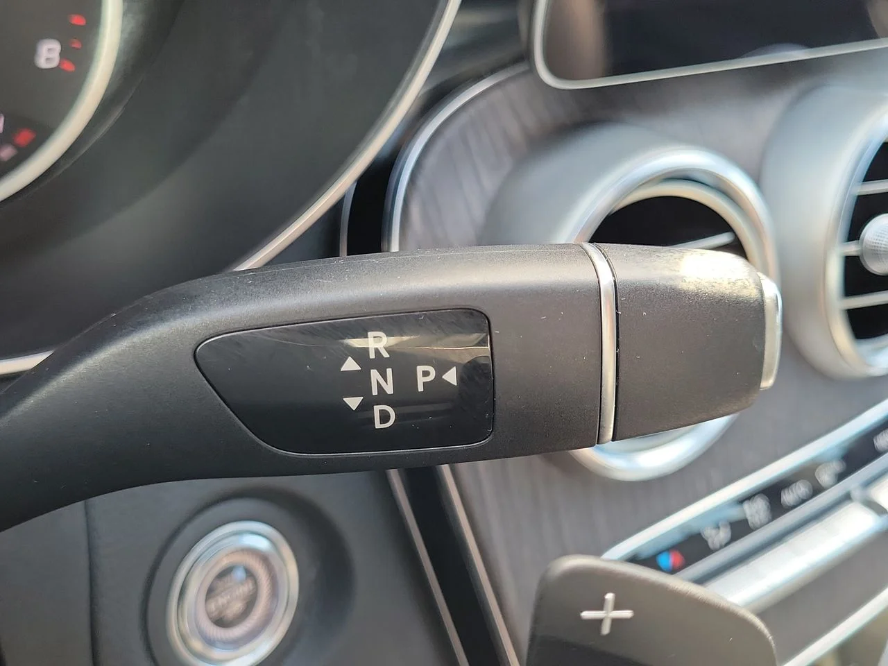 Used 2020 Silver Mercedes-Benz C 300 image 33