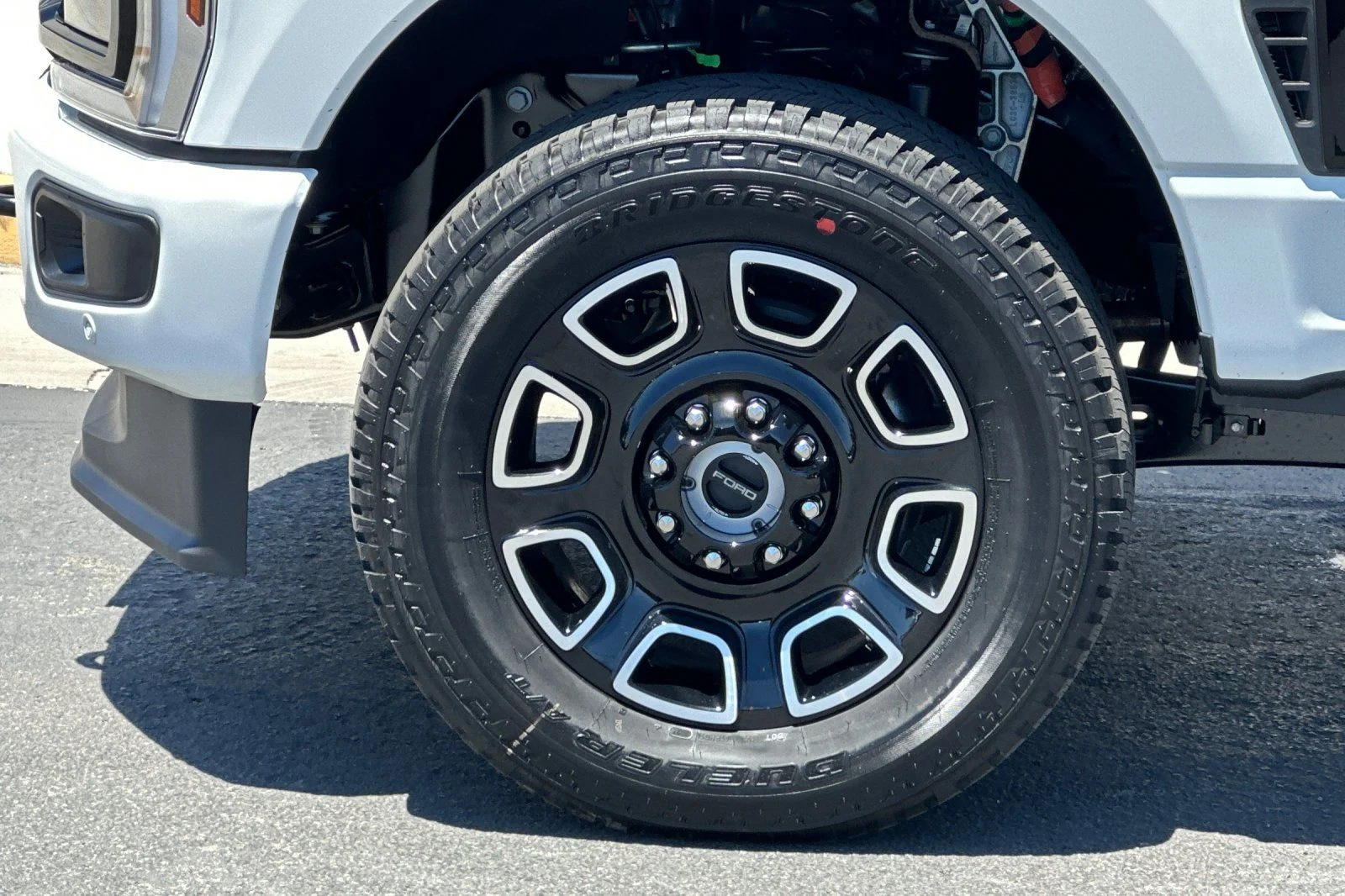 New 2026 Star White Metallic Tri-Coat Ford F-250® Platinum® image 24