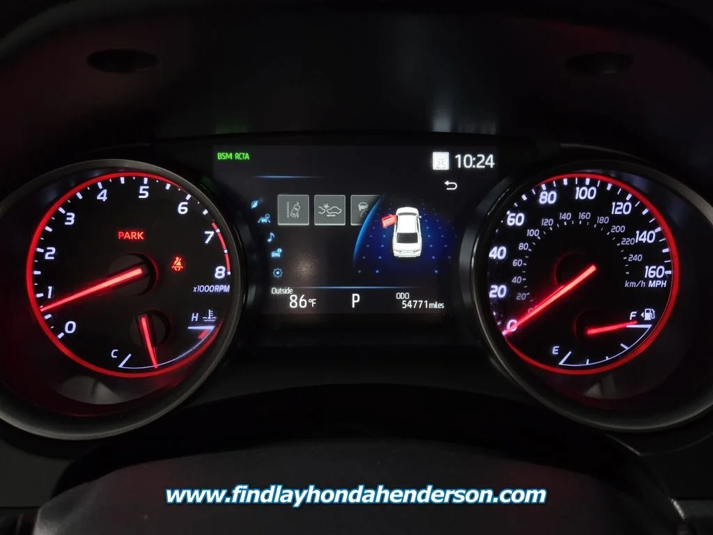 Used 2022 Pearl Toyota XSE image 32