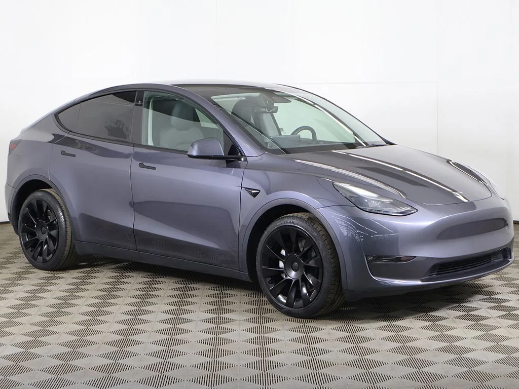 Used 2023 Tesla Model Y Long Range with VIN 7SAYGDEE6PF674162 for sale in Streetsboro, OH