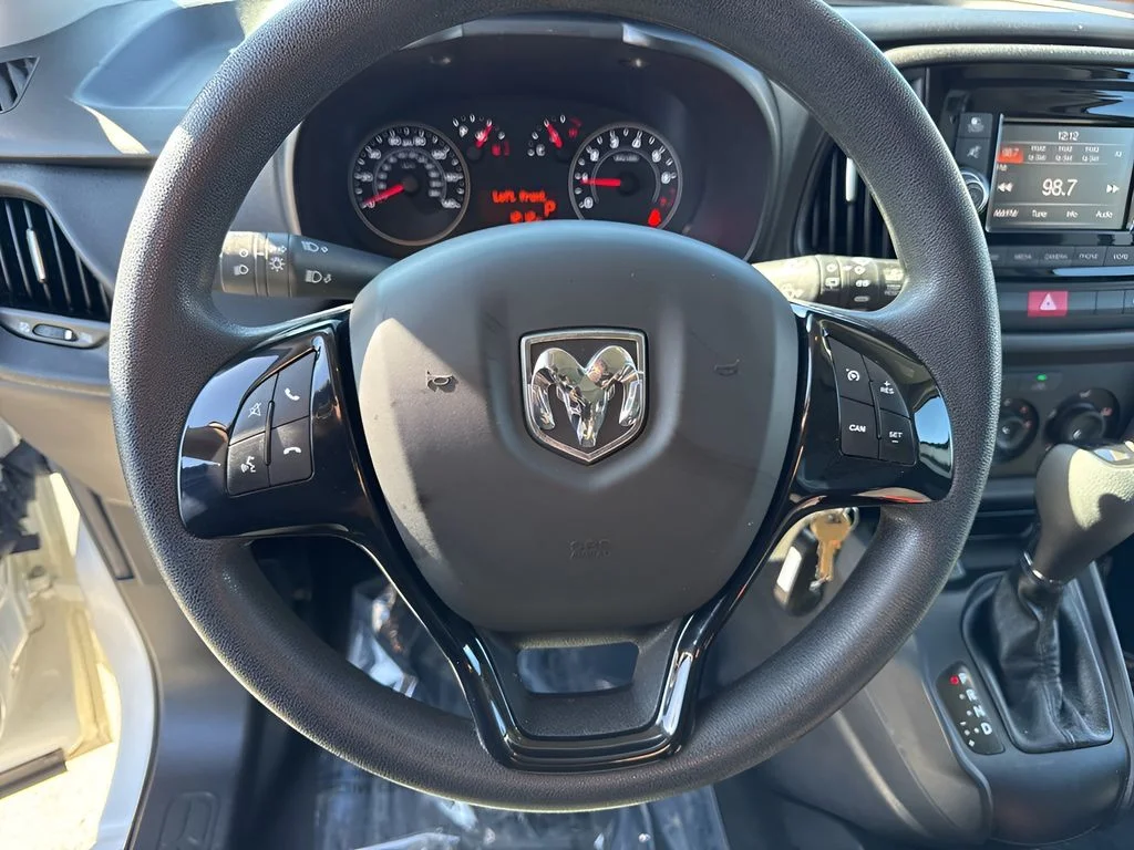 Used 2022 White Ram Base image 10