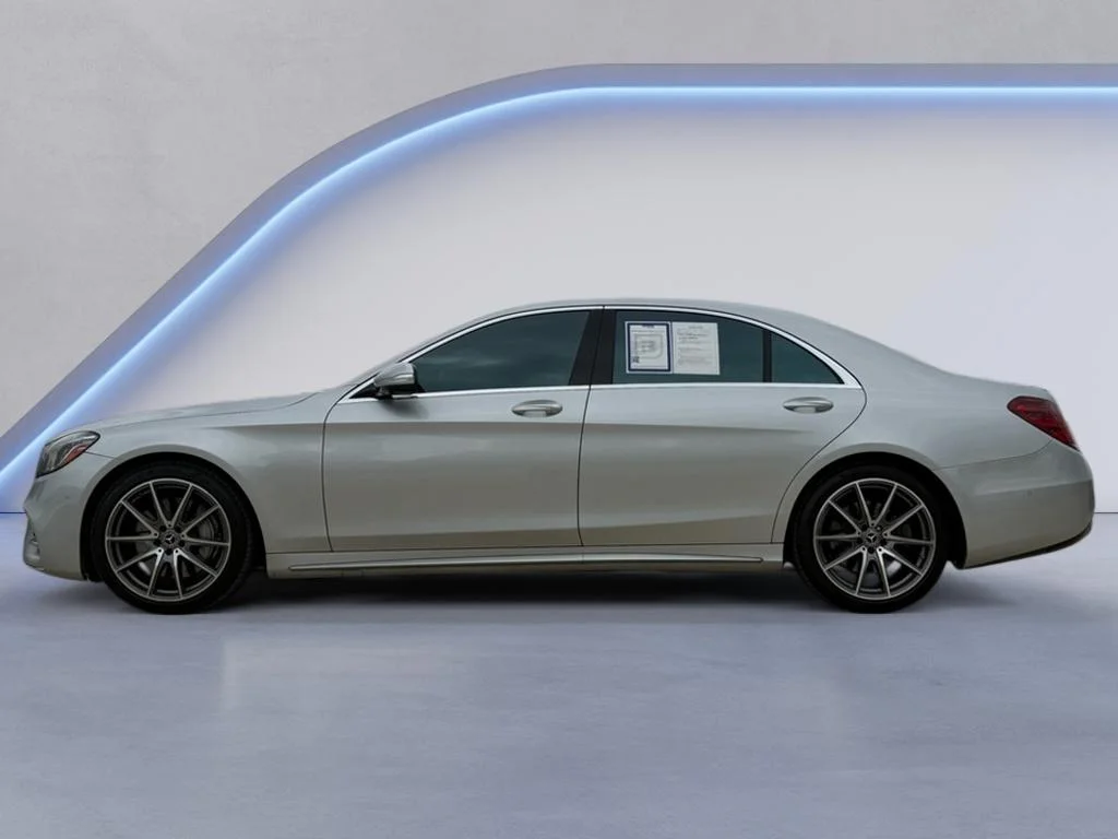 Used 2019 Iridium Silver Metallic Mercedes-Benz S560 4MATIC® image 2