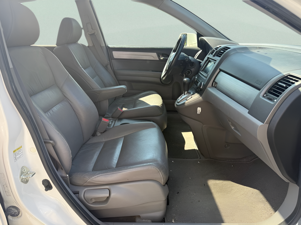 Used 2011 White Honda EX-L image 12
