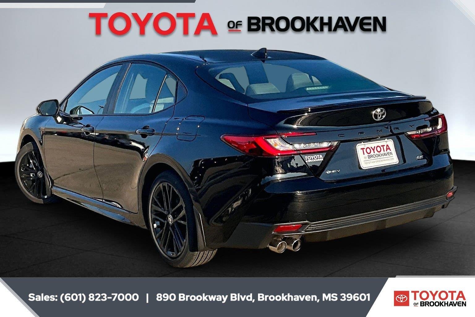 New 2026 Midnight Black Metallic Toyota SE image 3