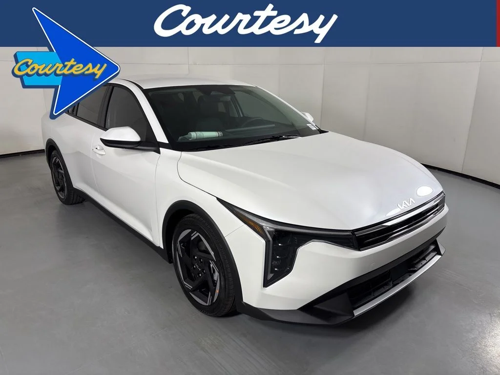 2026 Kia K4 EX AT's photo