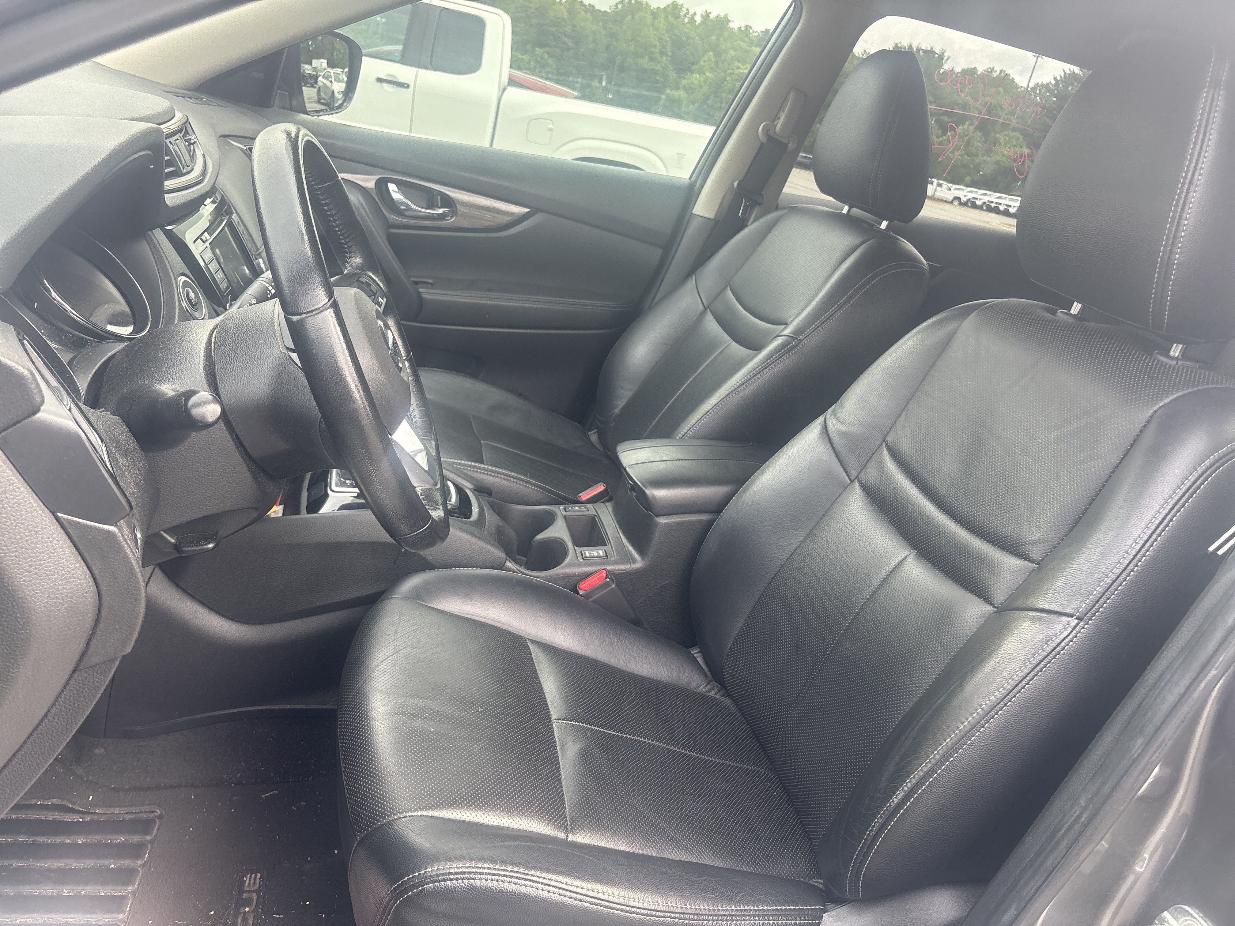 Used 2020 Gun Metallic Nissan SV image 13