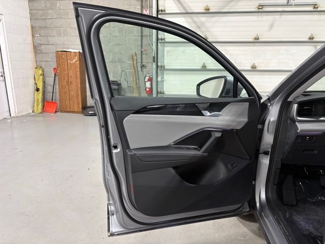 2026 Volkswagen Tiguan SE - Photo 10