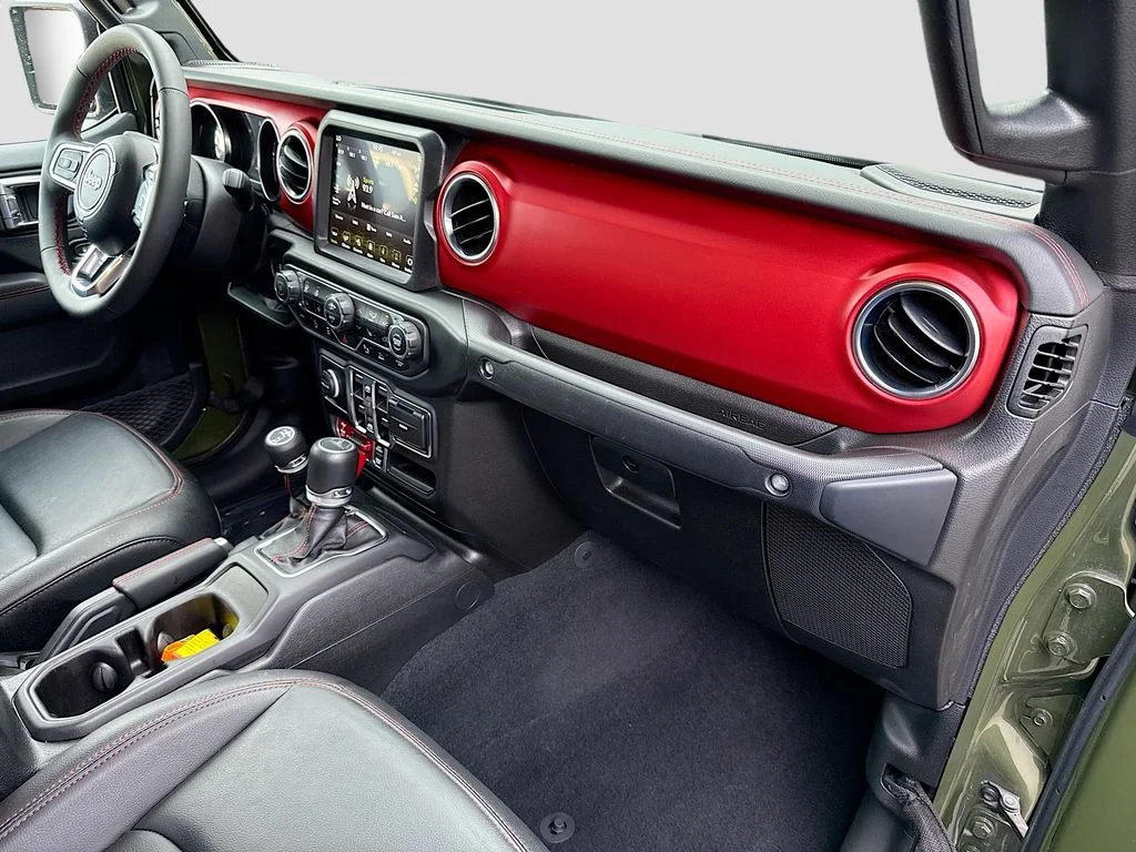 Used 2023 Sarge Green Clearcoat Jeep Rubicon image 29