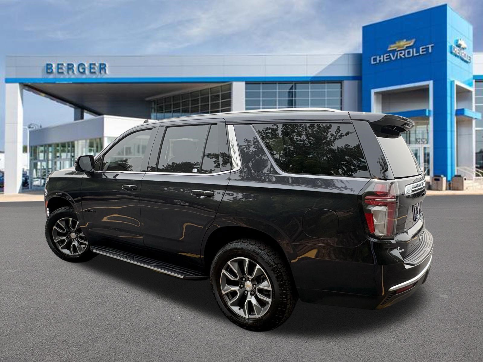 Used 2023 Dark Ash Metallic Chevrolet LT image 4