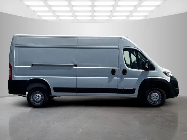 New 2026 Bright White Clear-Coat Exterior Paint RAM Tradesman image 8