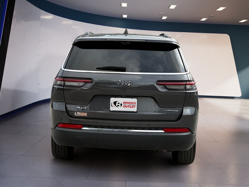 Used 2023 Gray Jeep Limited image 4