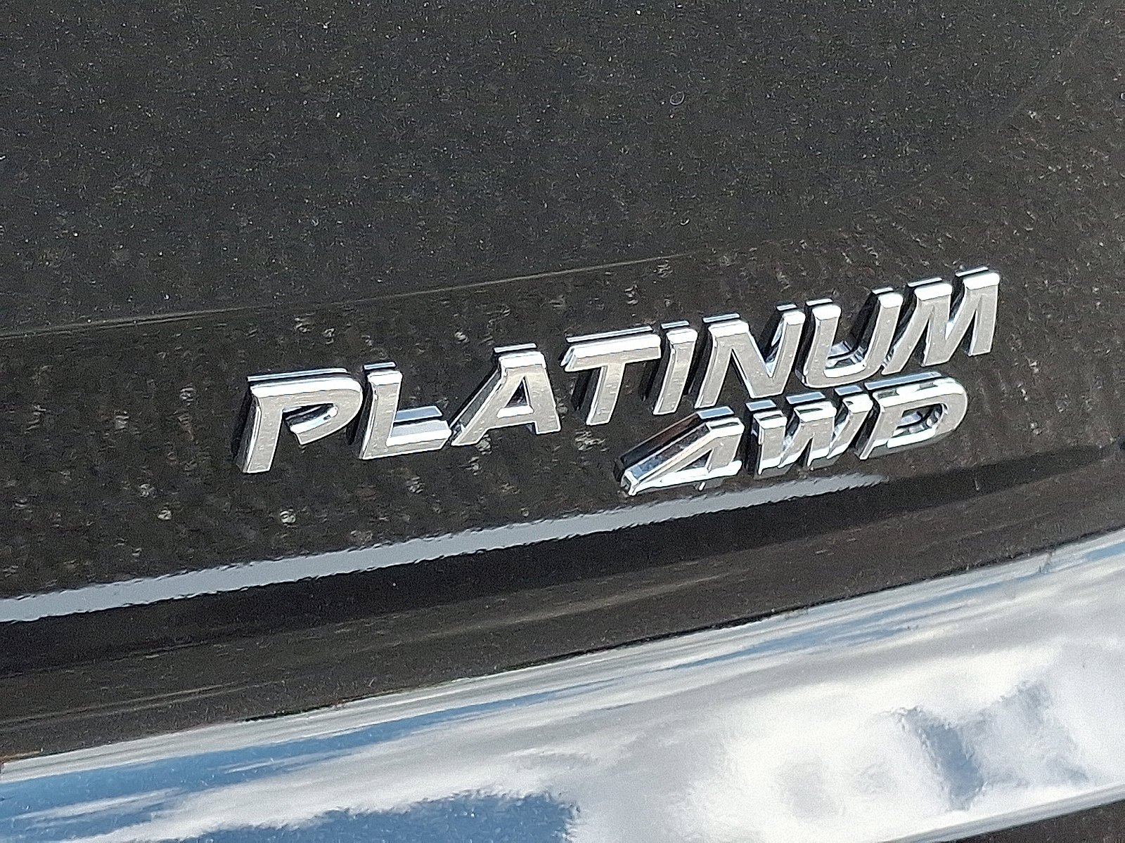 2025 Nissan Pathfinder Platinum - Photo 6