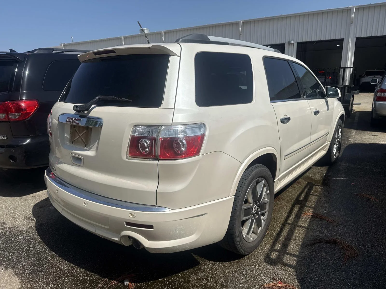 Used 2012 White GMC Denali image 11